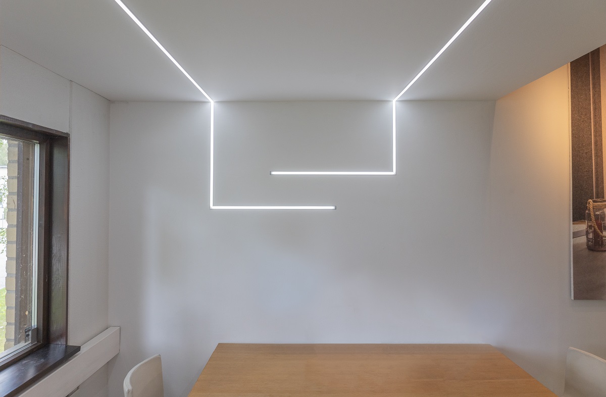 Der kühle CCT-LED-Streifen ist frisch und hell.