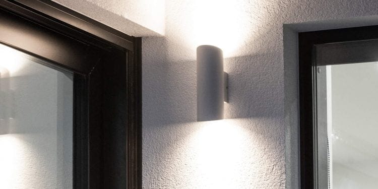 - LedStore Sisäänkäyntivalaistus Viisto valkoinen LedStore.fi