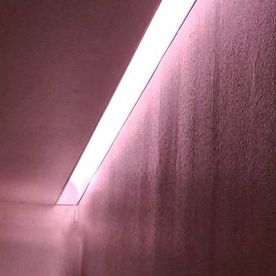 Aluminiumprofil für LED-Streifen im Dach für indirekte Beleuchtung, 3m