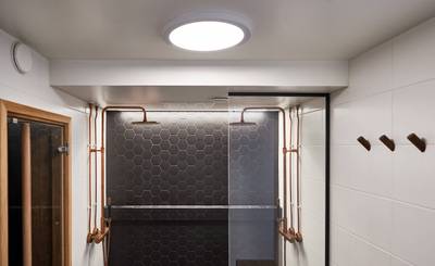 LED plafond 380 3CCT, IP54, Oberflächenmontage 20W, CRI95, 3000-4200-5500K Demonstrationsvideo LedStore.fi