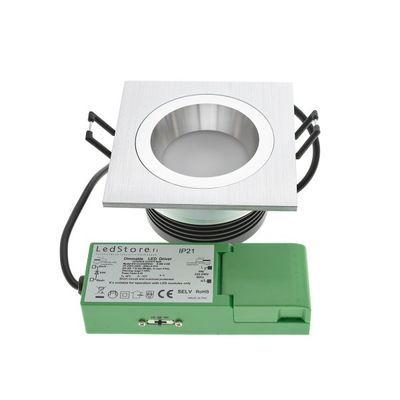 Rechteckige LED-Deckeneinbauleuchte mit gebürstetem Metall und grünem LED-Element - perfekt für eine moderne, energieeffiziente Beleuchtungslösung.