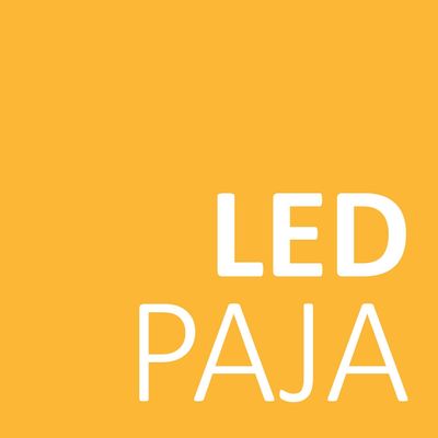Gelber Hintergrund mit großem fetten weißen Text "LED PAJA" in zwei Zeilen, um für energieeffiziente LED-Beleuchtungsprodukte zu werben.