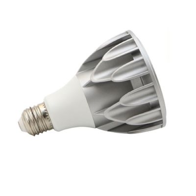Metall-LED-Lampe mit spiralförmigem Sockel, gerippte Struktur zur Wärmeableitung, weißer Sockel - eine energieeffiziente Beleuchtungsoption.