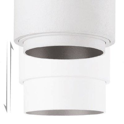 Nahaufnahme einer verstellbaren weißen zylindrischen LED-Leuchte, die durch ihre erweiterbaren Segmente und ihr vielseitiges Design besticht. Ideal für anpassbare Beleuchtungslösungen.