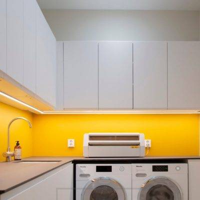 Led-Band im Hauswirtschaftsraum Led-Band im Hauswirtschaftsraum
