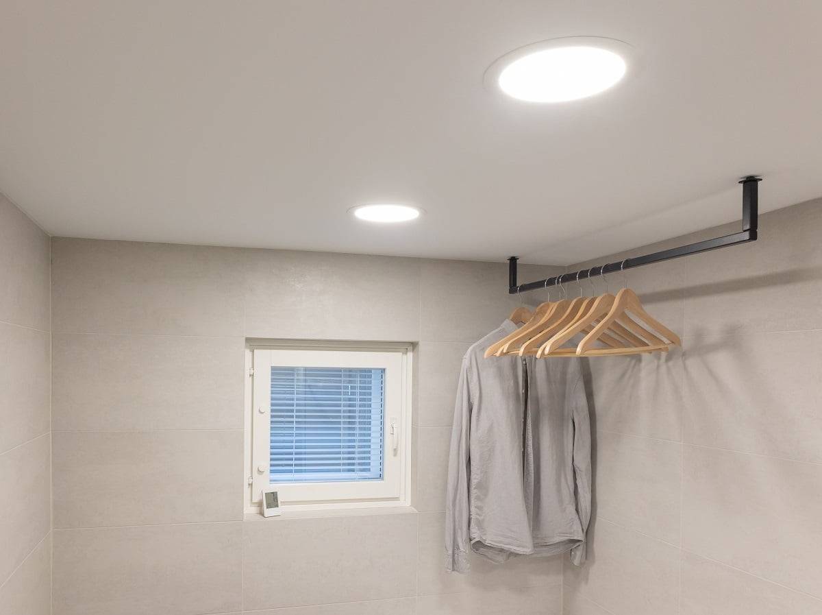 In einem Hauswirtschaftsraum ist auch die Allgemeinbeleuchtung wichtig. ©LedStore