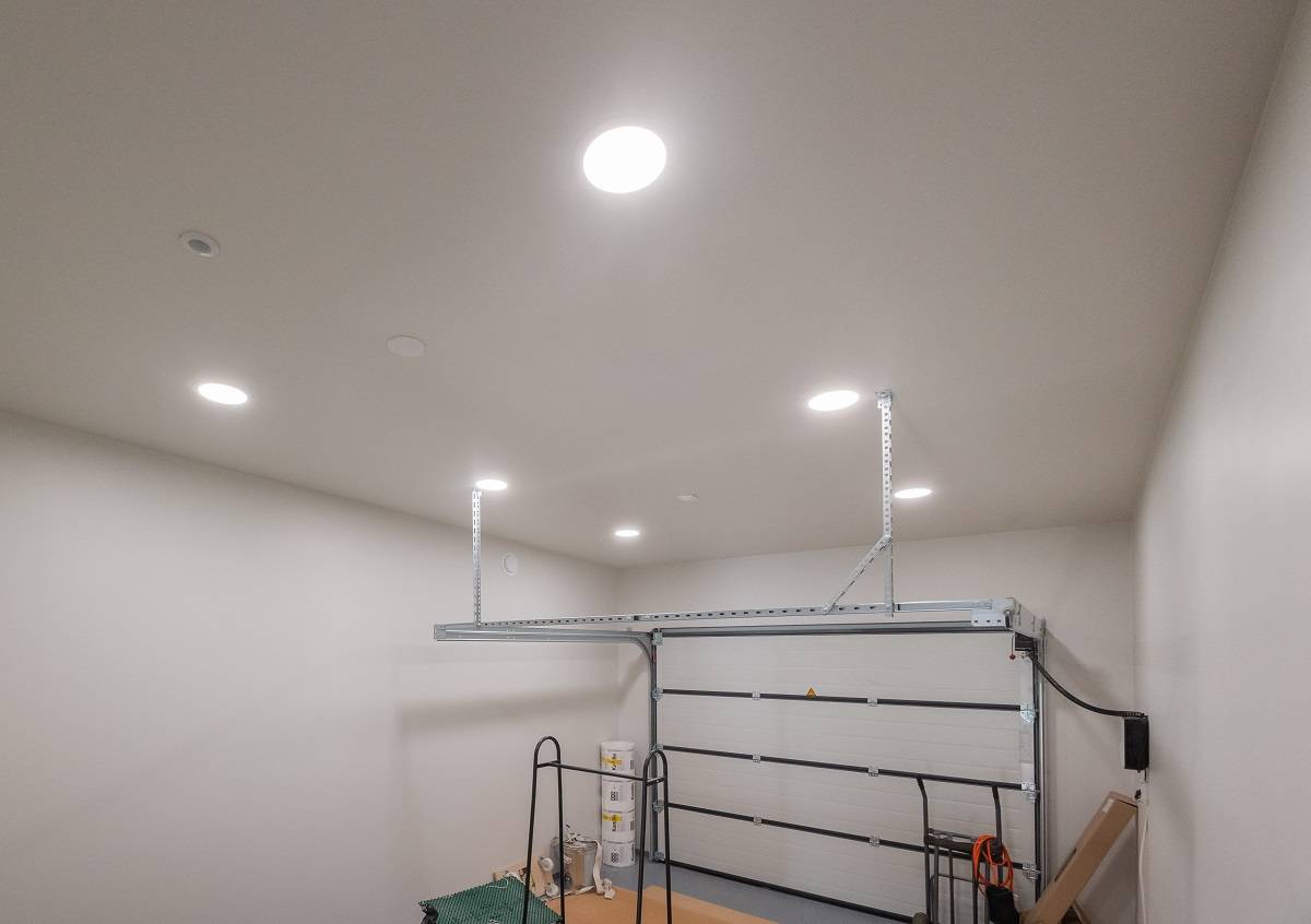 24 Flache und effiziente Garagendeckenbeleuchtung LedStorefi
