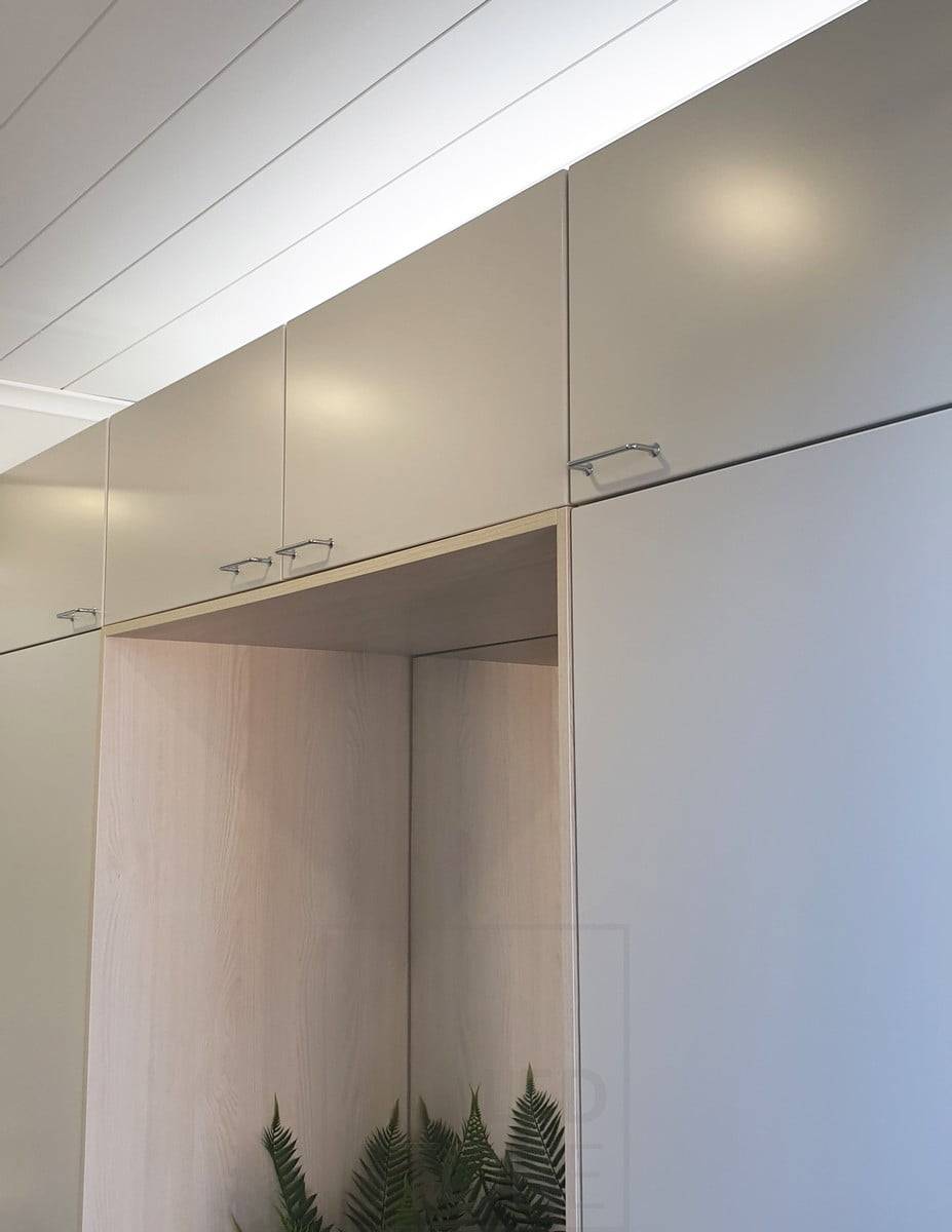 Wohnmesse 2020: indirektes Licht auf einem Schrank. Ledstore.fi