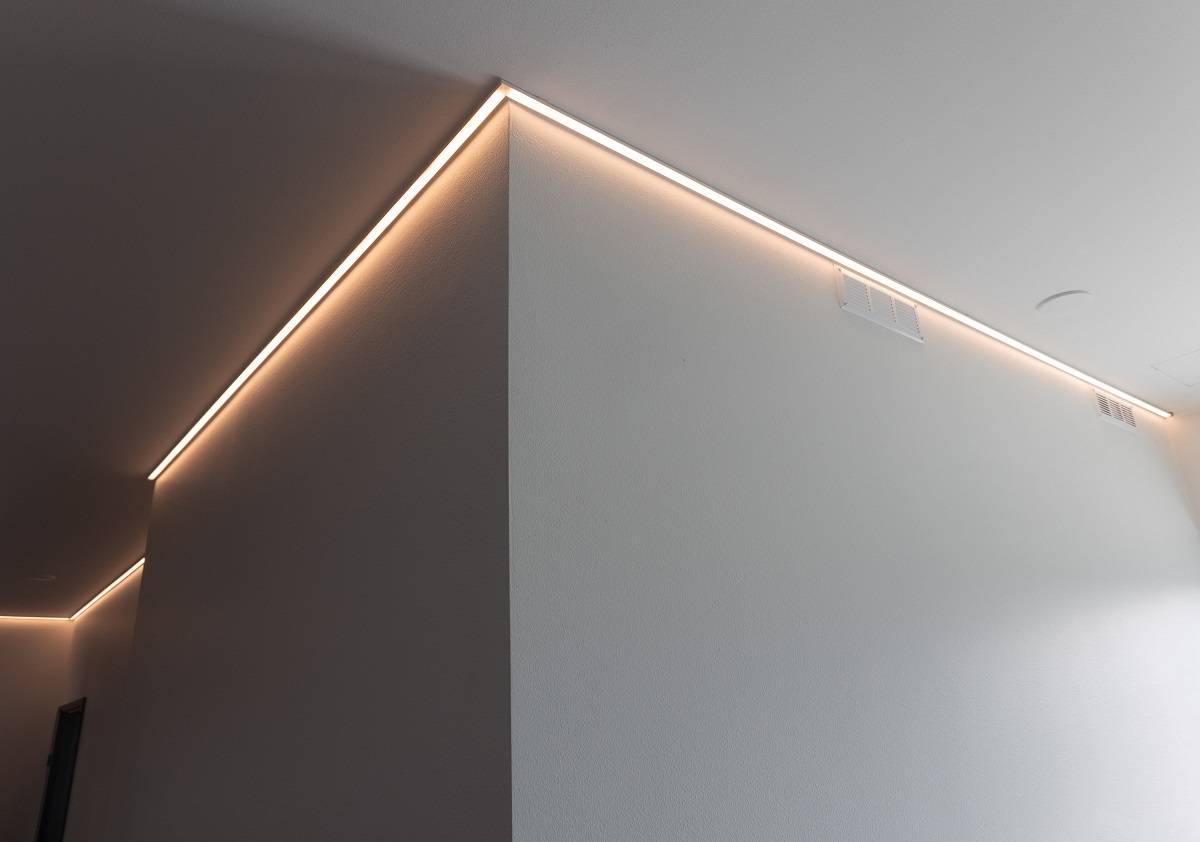 LED-Leiste im Aluminiumprofil für die Oberflächenmontage