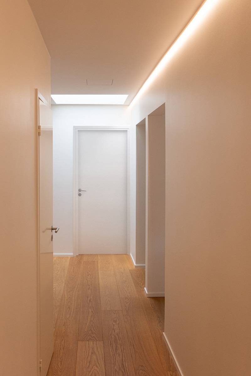 LED-Lichtleiste im Flur