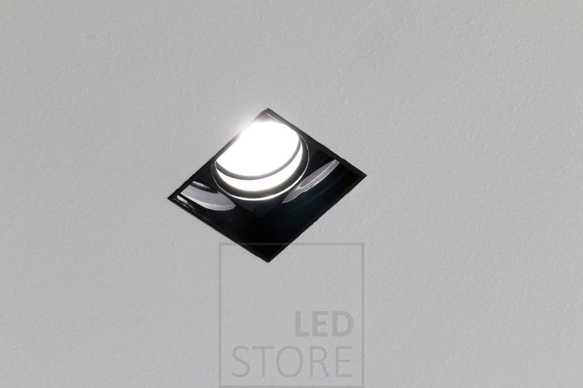 Wie können Hotels verstecktes Spotlighting betreiben? Hier ist es: Led PIILO spot ist eine eingegipste Leuchte, die einen architektonischen und hotelähnlichen Look erzeugt. Ein wenig zusätzliche Arbeit bei der Installation, aber ein tolles Ergebnis! Ledstore.fi