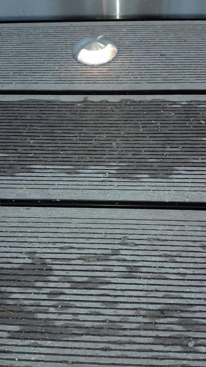 Die unidirektionale Terrassenleuchte ist ideal für die Beleuchtung von Gehwegen und Kanten von Stegen, um die Sicherheit und das Ambiente ohne unnötiges Streulicht zu erhöhen. Ledstore.fi