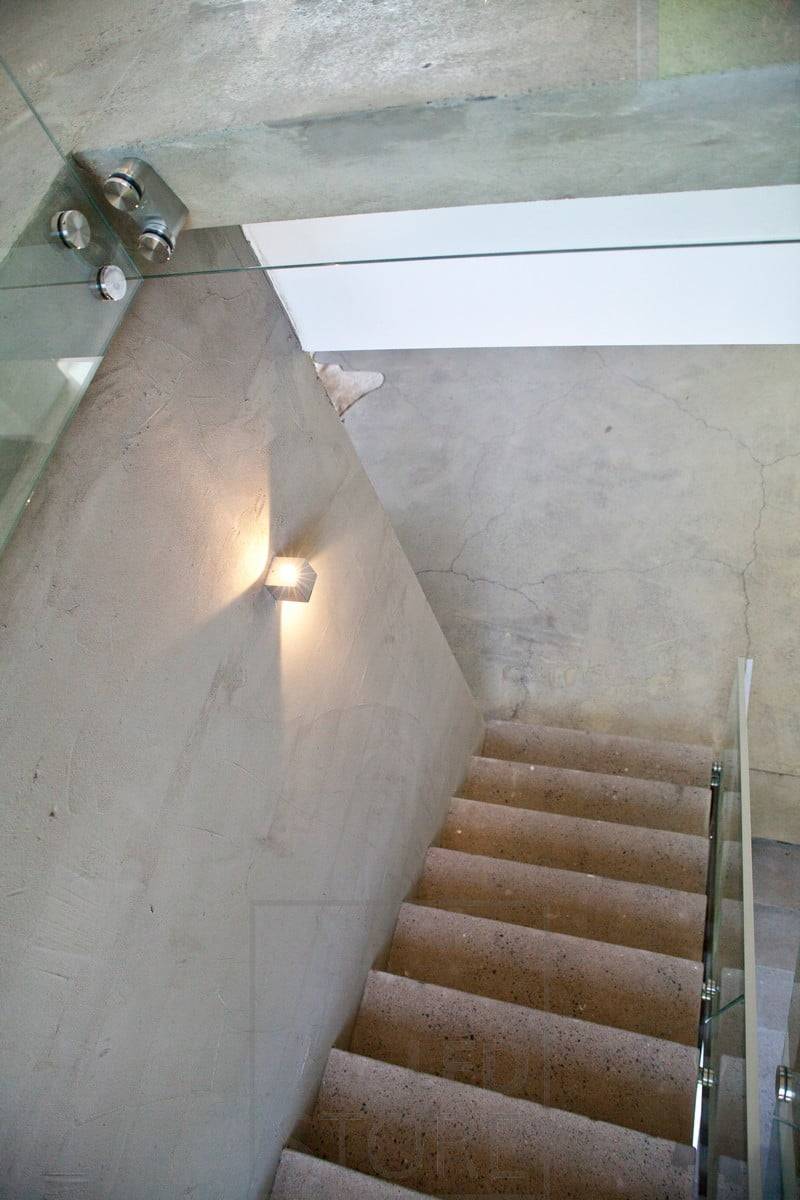 CUBIC bidirektionale Wandleuchte für Treppen. Ledstore.fi