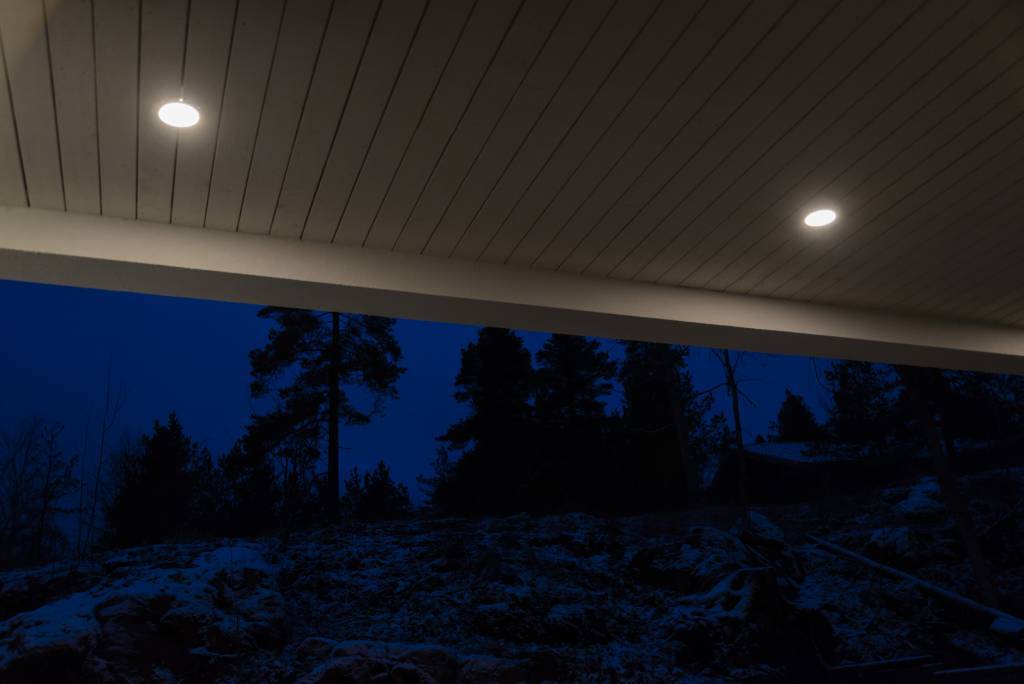 Plafond 160 im Carport. © LedStore