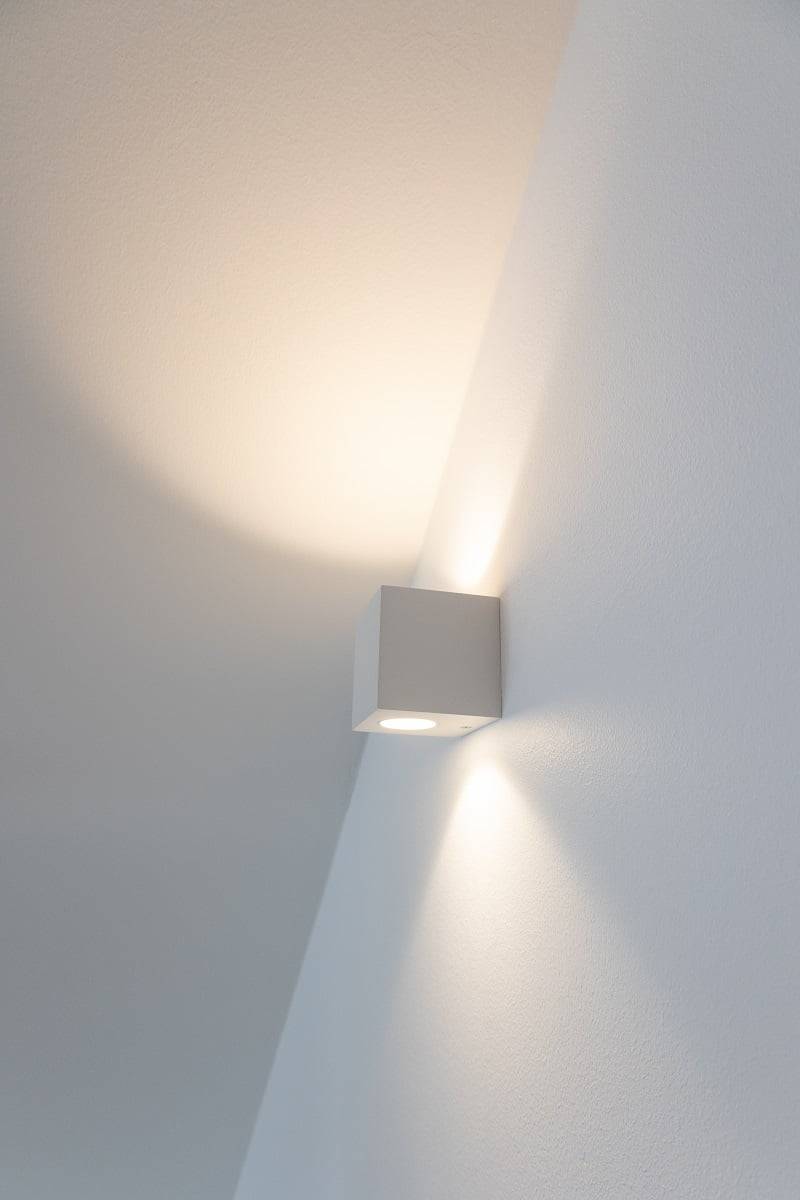 CUBIC bi-direktionale Wandleuchte ©LedStore