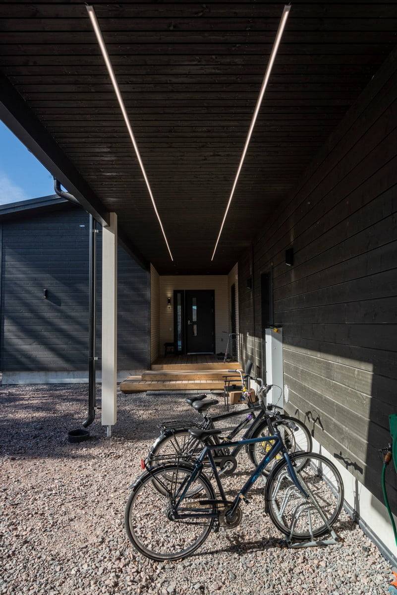 Niedriges Oberflächenprofil mit LED-Band. Eine minimalistische, aber effektive Beleuchtungslösung. Ledstore.fi