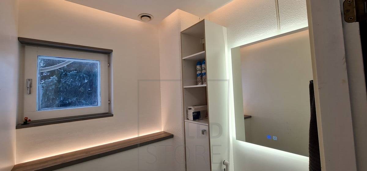 Indirekte Beleuchtung für das gesamte Badezimmer. Ledstore.fi