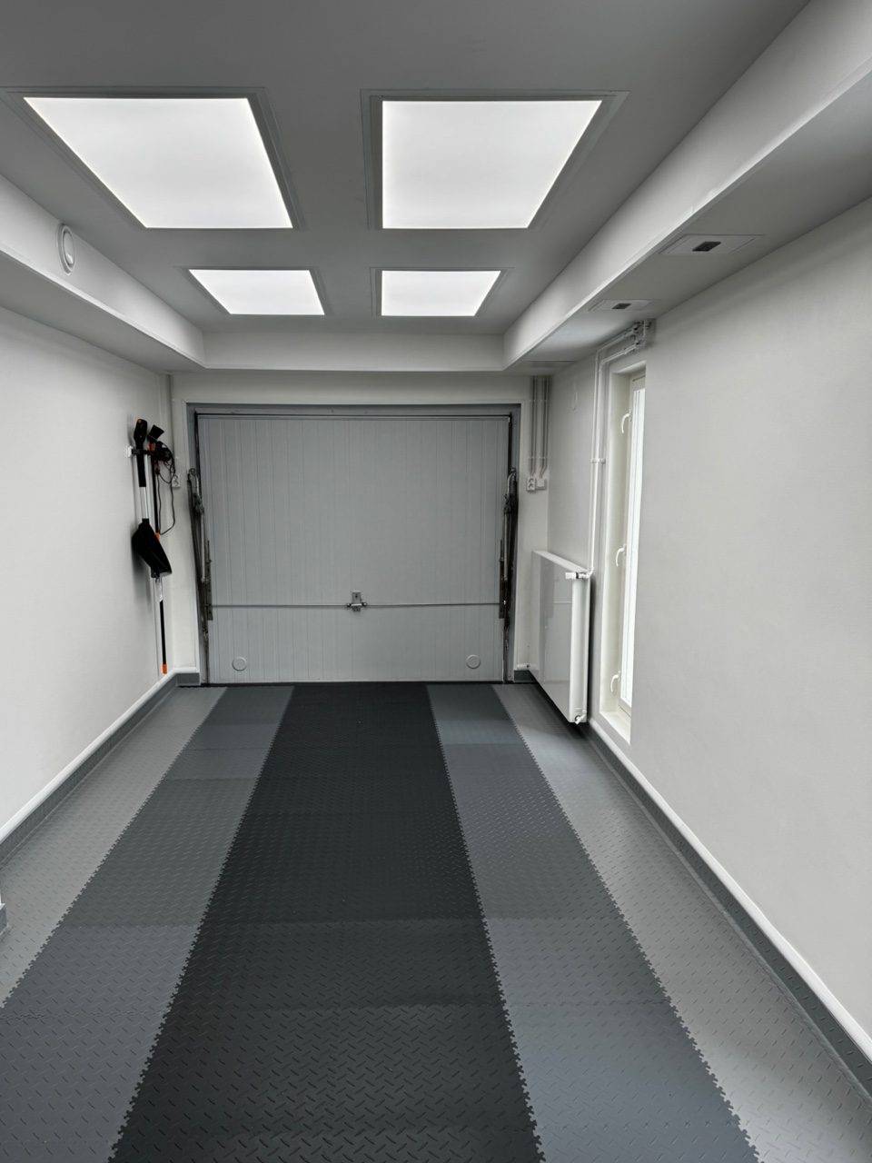 Garagenbeleuchtung mit Einbauleuchten