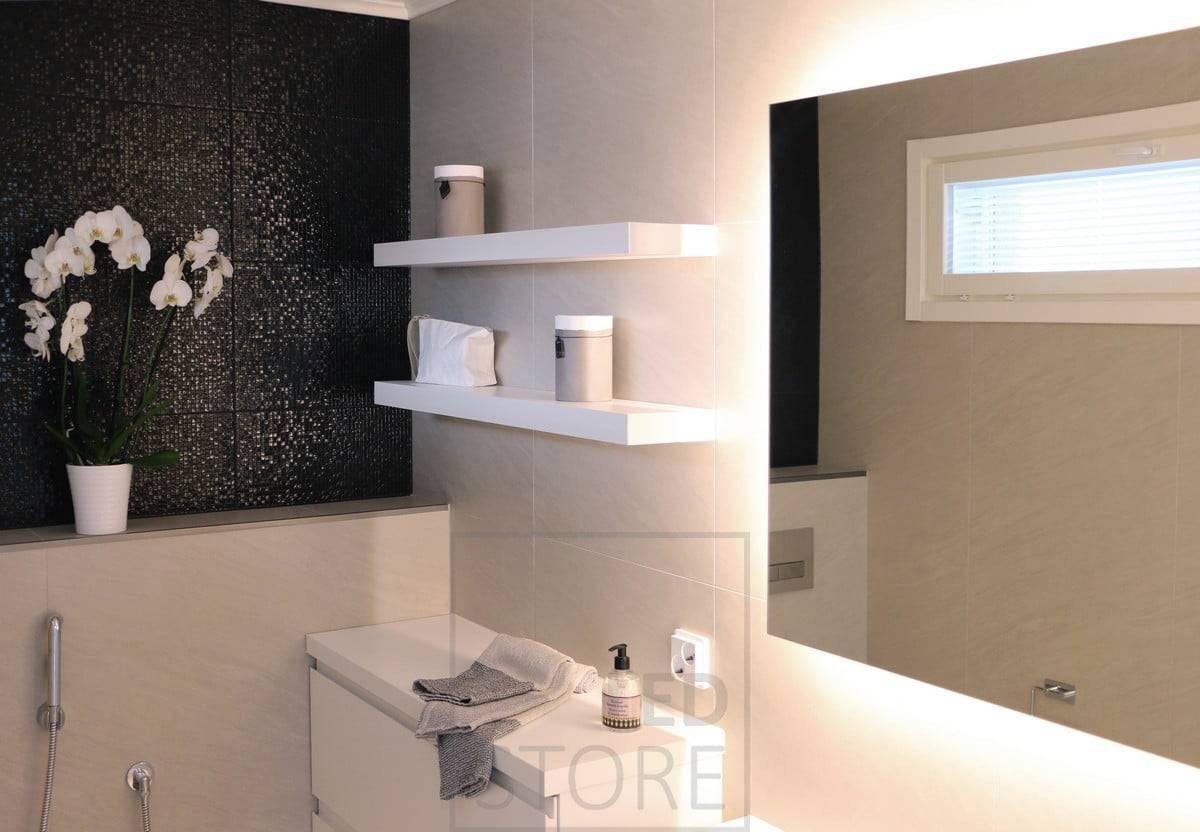 Indirektes, stimmungsvolles Licht für das Badezimmer Ein großer Lichtspiegel. Ledstore.fi 
