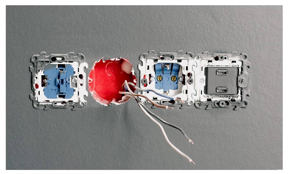 Die Led-Leuchten summen, zum Beispiel wenn ein Fehler in der Verkabelung vorliegt.